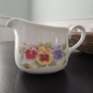 Vintage Corning Summer Blush Gravy Boat